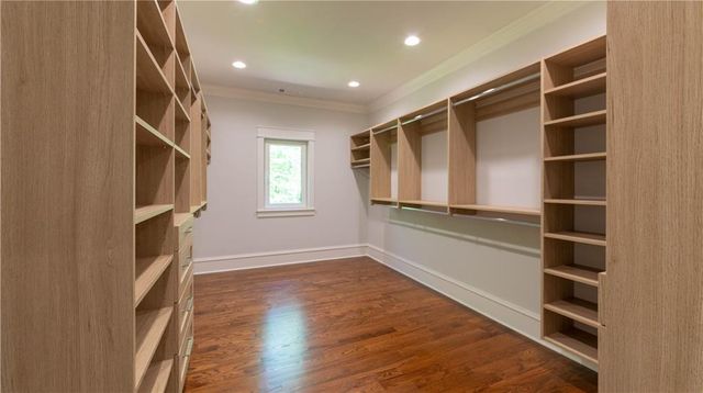 10765 Shallowford Road, Roswell, GA 30075