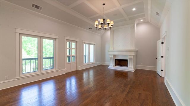 10765 Shallowford Road, Roswell, GA 30075