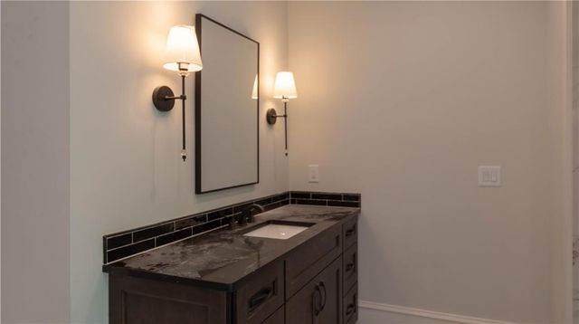 10765 Shallowford Road, Roswell, GA 30075