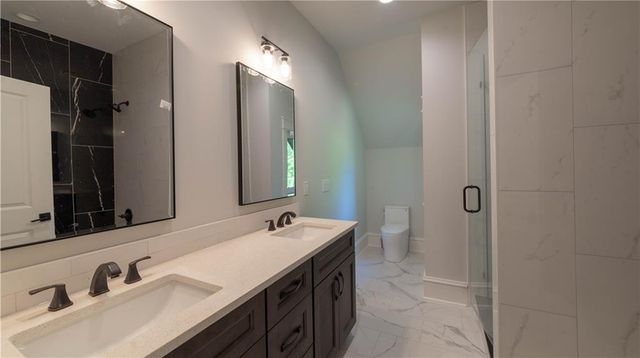 10765 Shallowford Road, Roswell, GA 30075