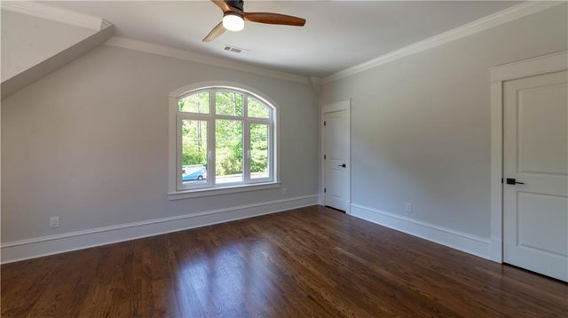 10765 Shallowford Road, Roswell, GA 30075