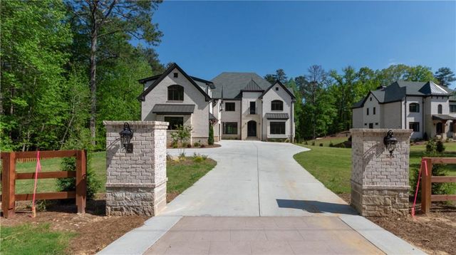 10765 Shallowford Road, Roswell, GA 30075