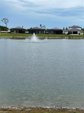 3608 Sapphire Cove CIR, Naples, FL 34114