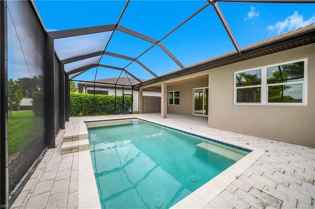 3608 Sapphire Cove CIR, Naples, FL 34114