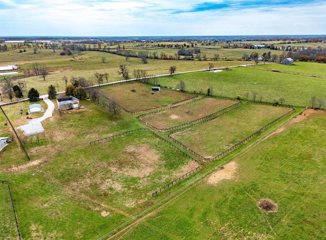 1231 Jackstown Road, Paris, KY 40361