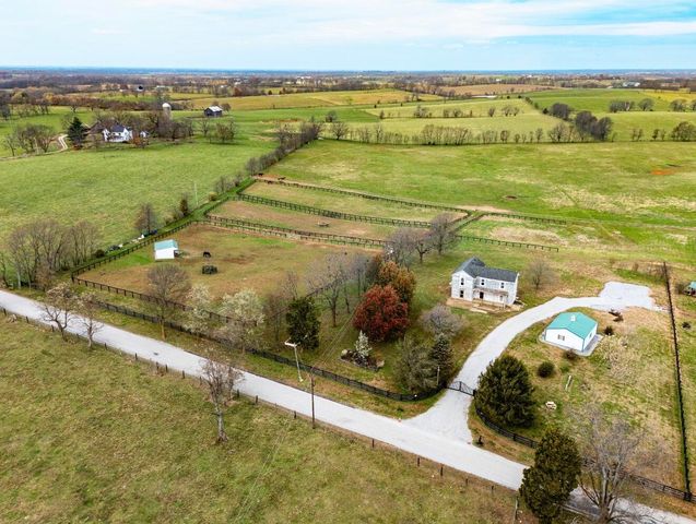 1231 Jackstown Road, Paris, KY 40361