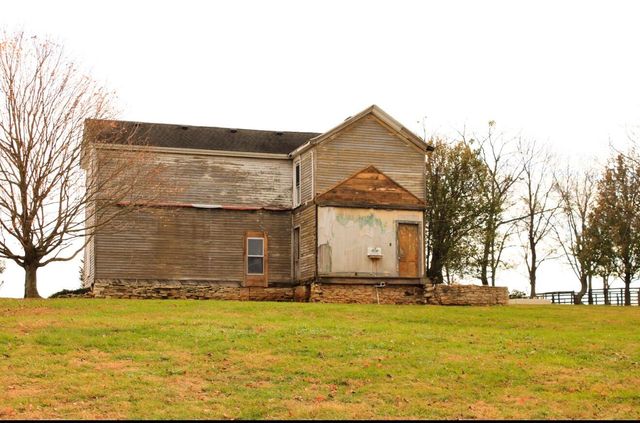 1231 Jackstown Road, Paris, KY 40361