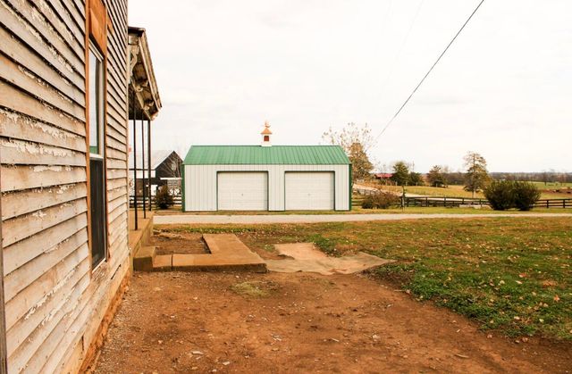 1231 Jackstown Road, Paris, KY 40361