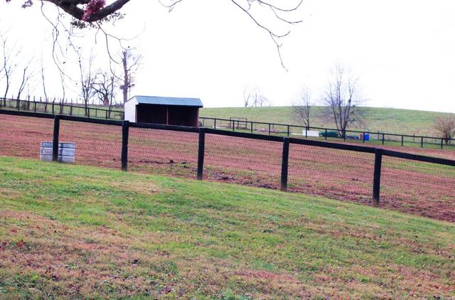 1231 Jackstown Road, Paris, KY 40361