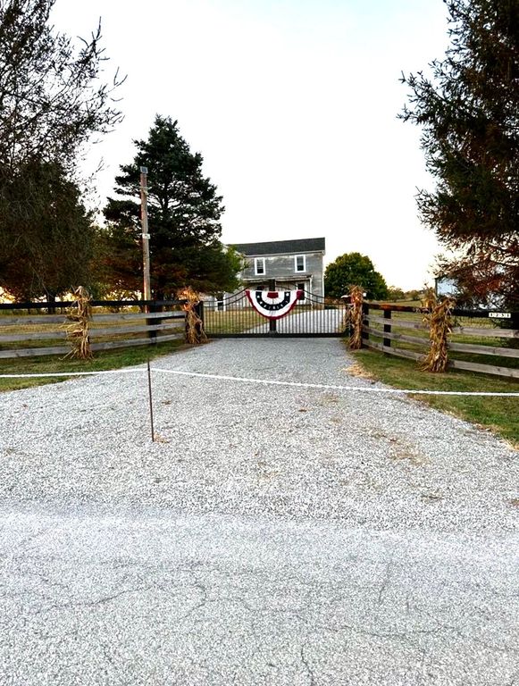 1231 Jackstown Road, Paris, KY 40361