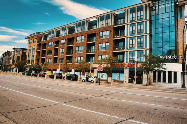 3829 Ewing Avenue S, Minneapolis, MN 55410