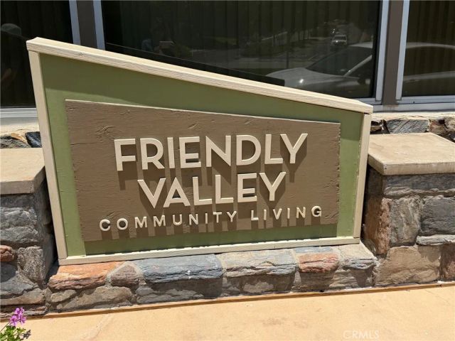 26360 Oakspur A, Newhall, CA 91321