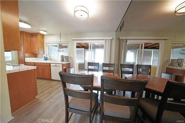 26360 Oakspur A, Newhall, CA 91321