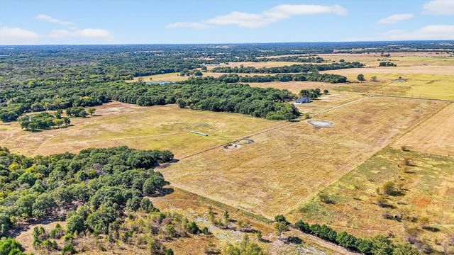 186 Martin Lane, Sadler, TX 76264