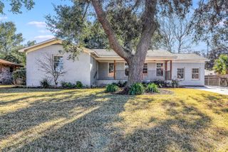 1227 Oakcrest Drive, Charleston, SC 29412
