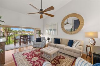 8365 Excalibur CIR K4, Naples, FL 34108