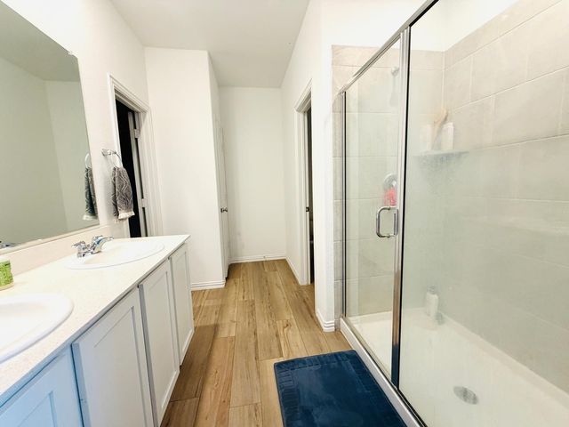 736 Pollyann Trail, Fort Worth, TX 76052