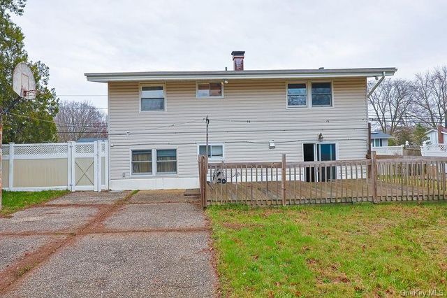 376 Magnolia Drive, Selden, NY 11784