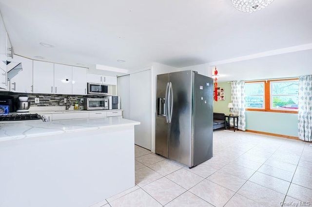 376 Magnolia Drive, Selden, NY 11784