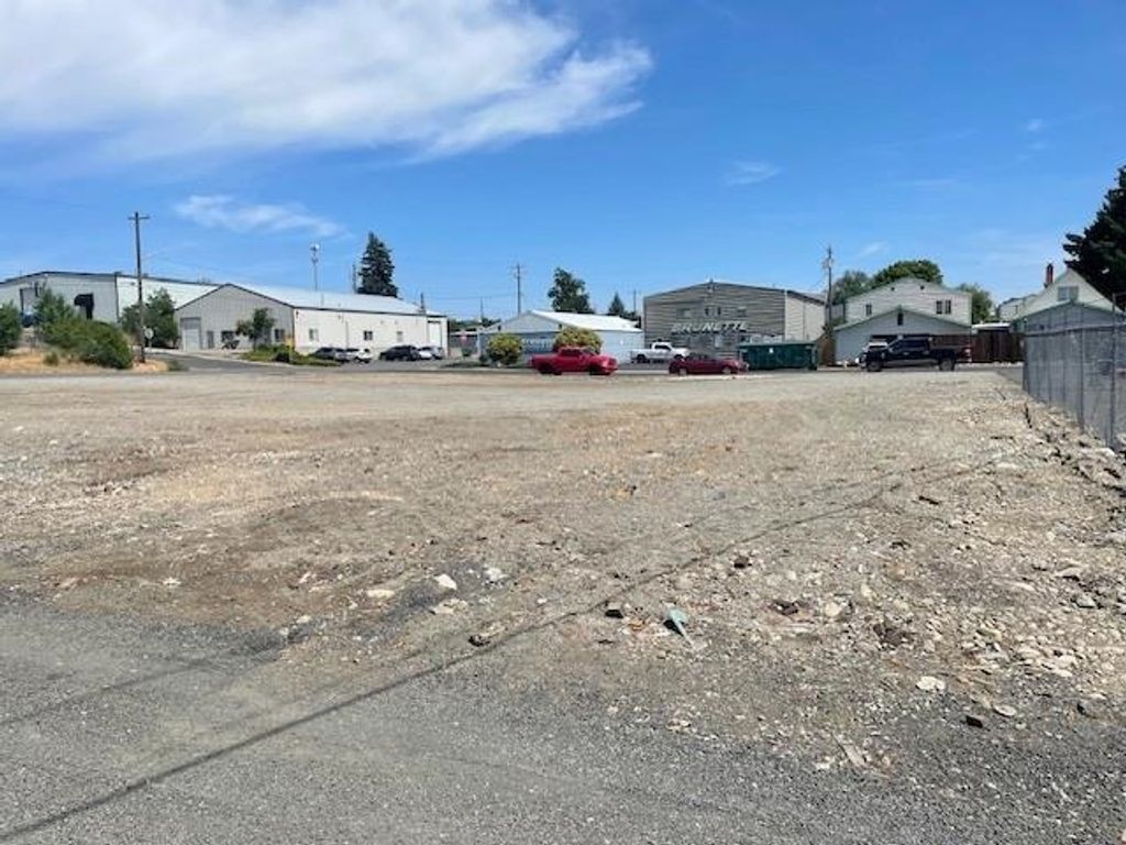 5615 E Trent Ave, Spokane Valley, WA 99206 photo 5