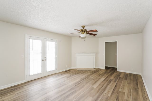 3804 Hillshire Dr, Antioch, TN 37013