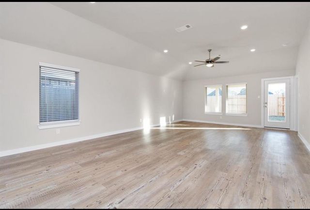 2627 Border Cove Circle, Fresno, TX 77545