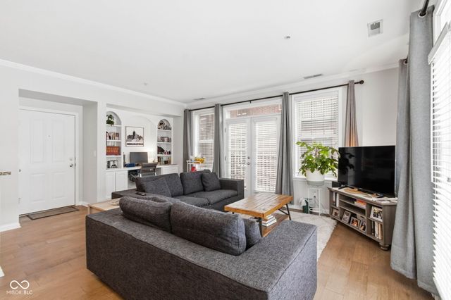 230 N Cleveland Street 230B, Indianapolis, IN 46204