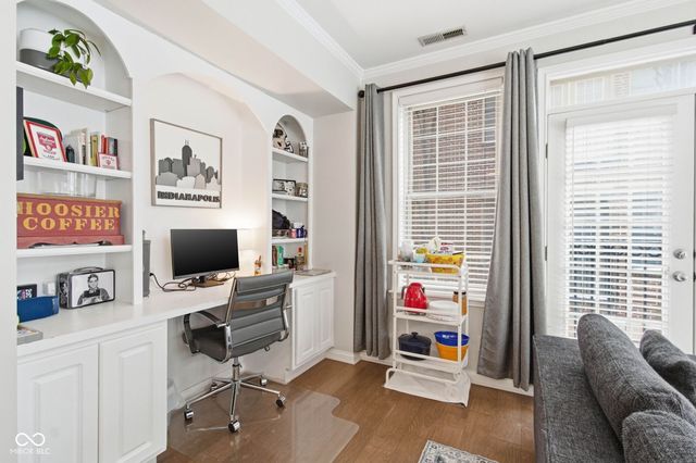 230 N Cleveland Street 230B, Indianapolis, IN 46204