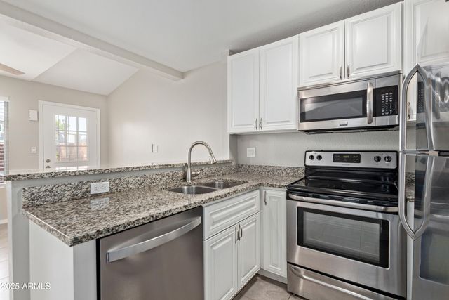 2301 E UNIVERSITY Drive 172, Mesa, AZ 85213