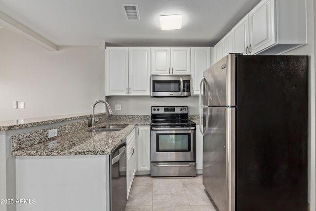 2301 E UNIVERSITY Drive 172, Mesa, AZ 85213