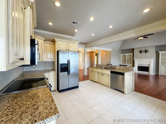 451963 E 958 Road, Vian, OK 74962