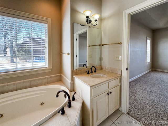 451963 E 958 Road, Vian, OK 74962