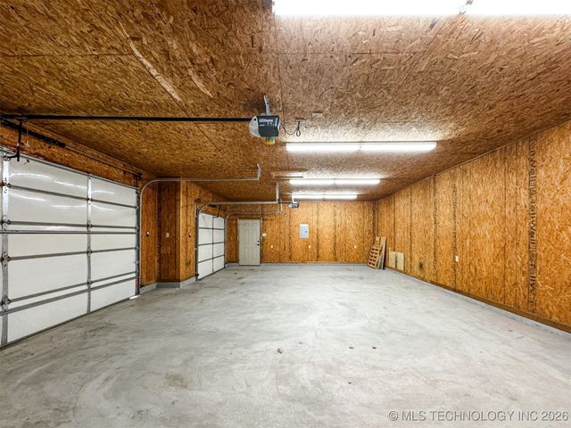 451963 E 958 Road, Vian, OK 74962