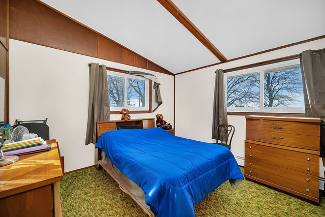 1681 N 33rd Road, Ottawa, IL 61350