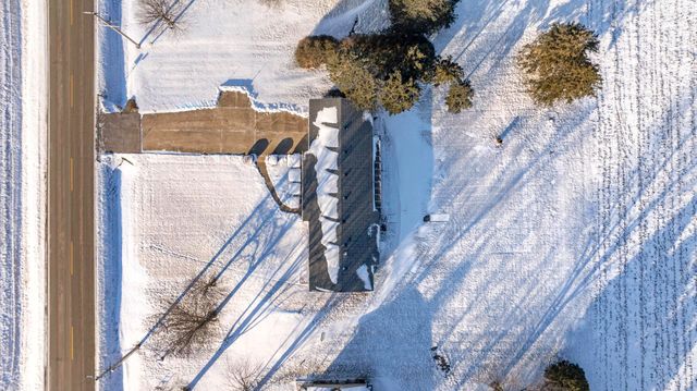 1681 N 33rd Road, Ottawa, IL 61350