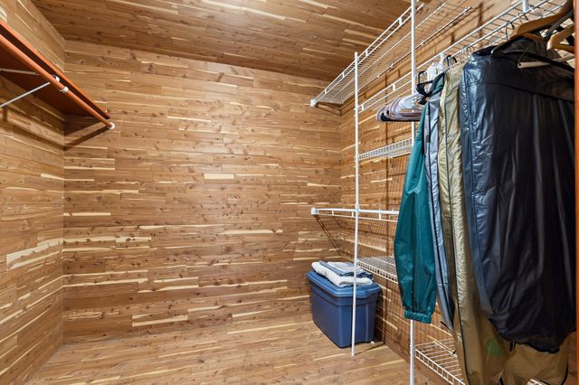 272 Mill St, Holliston, MA 01746