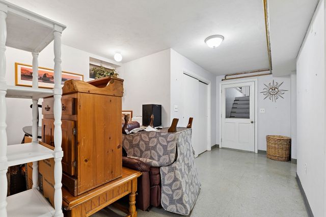 272 Mill St, Holliston, MA 01746