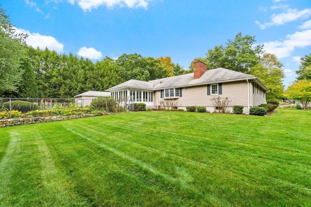 272 Mill St, Holliston, MA 01746