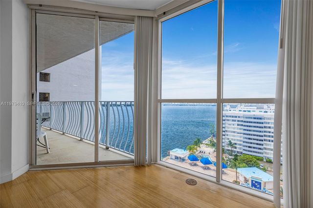 7601 E Treasure Dr 1522, North Bay Village, FL 33141