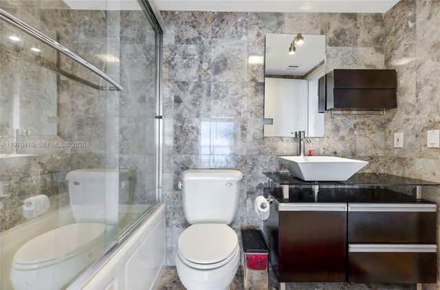 7601 E Treasure Dr 1522, North Bay Village, FL 33141