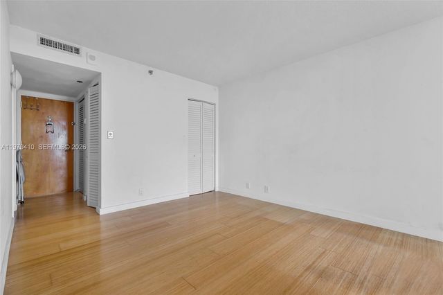 7601 E Treasure Dr 1522, North Bay Village, FL 33141