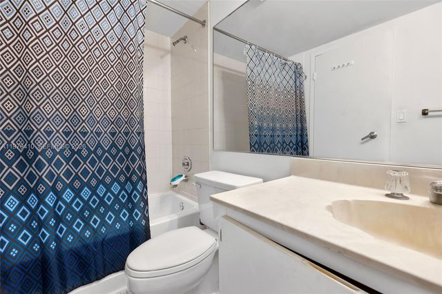 7601 E Treasure Dr 1522, North Bay Village, FL 33141