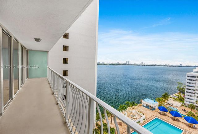 7601 E Treasure Dr 1522, North Bay Village, FL 33141