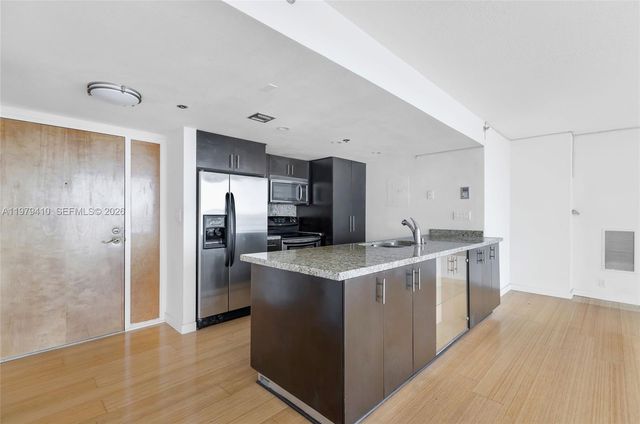 7601 E Treasure Dr 1522, North Bay Village, FL 33141