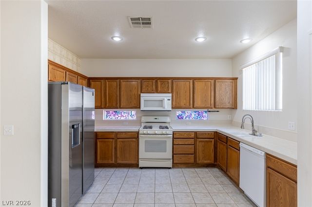 98 Glendive Street, Henderson, NV 89012
