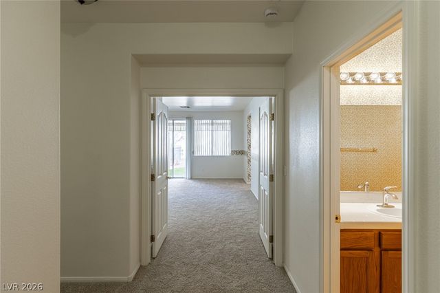 98 Glendive Street, Henderson, NV 89012