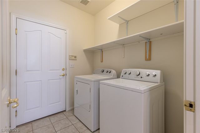 98 Glendive Street, Henderson, NV 89012