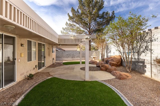 98 Glendive Street, Henderson, NV 89012