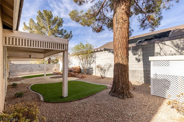 98 Glendive Street, Henderson, NV 89012