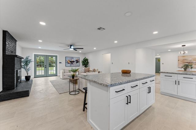 8655 Tilgham Street, Houston, TX 77029